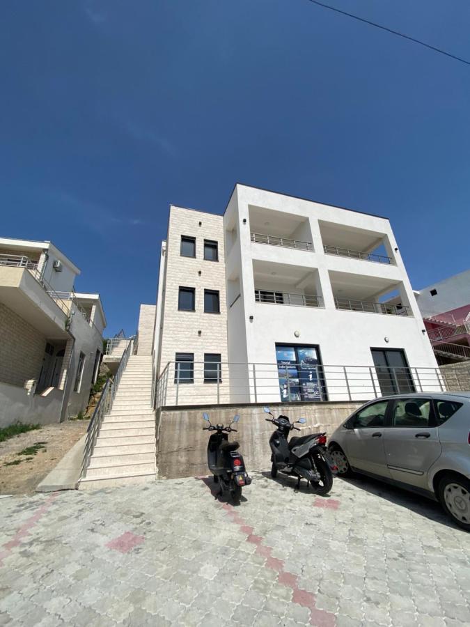 Xhan Apartments Ulcinj Esterno foto