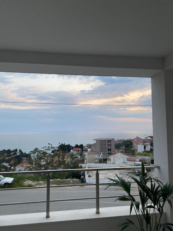 Xhan Apartments Ulcinj Esterno foto
