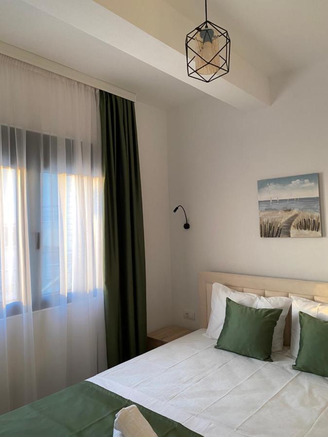 Xhan Apartments Ulcinj Esterno foto