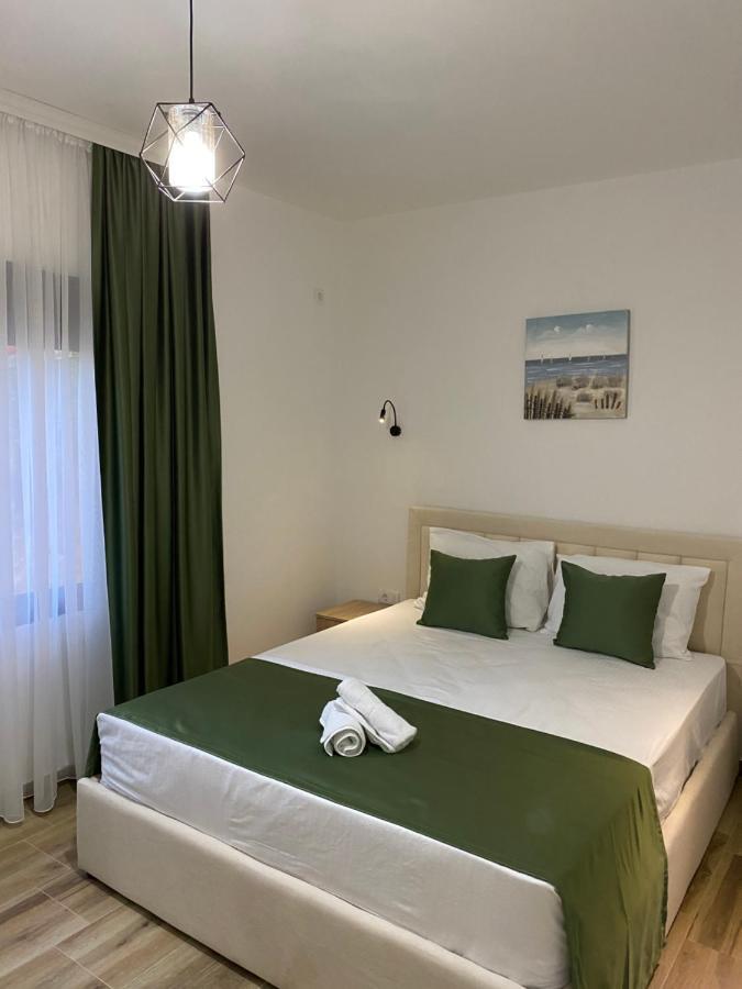 Xhan Apartments Ulcinj Esterno foto