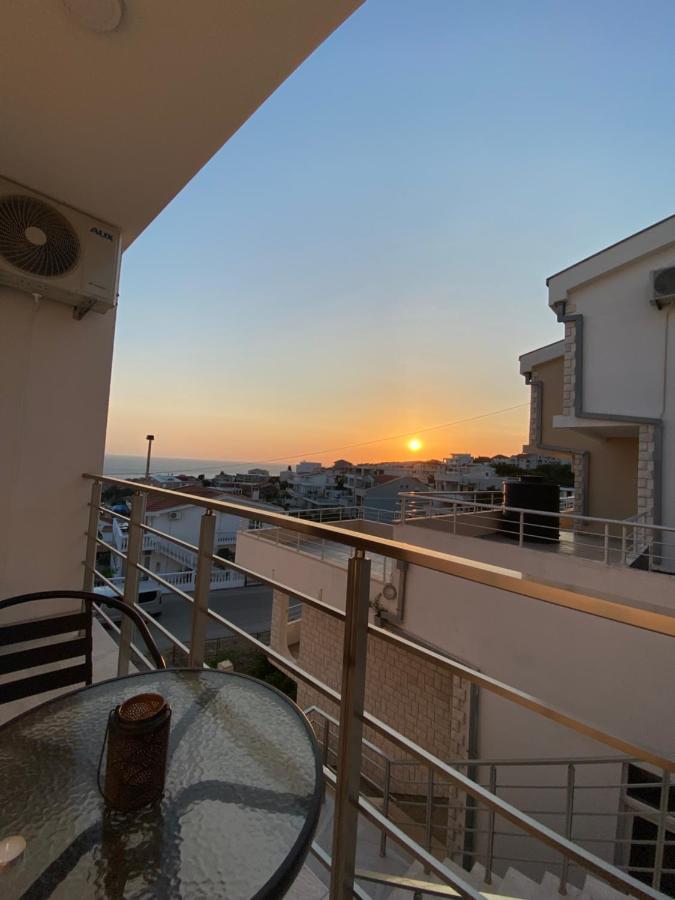Xhan Apartments Ulcinj Esterno foto