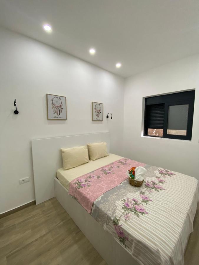 Xhan Apartments Ulcinj Esterno foto