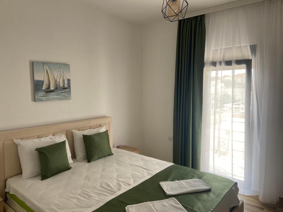 Xhan Apartments Ulcinj Esterno foto
