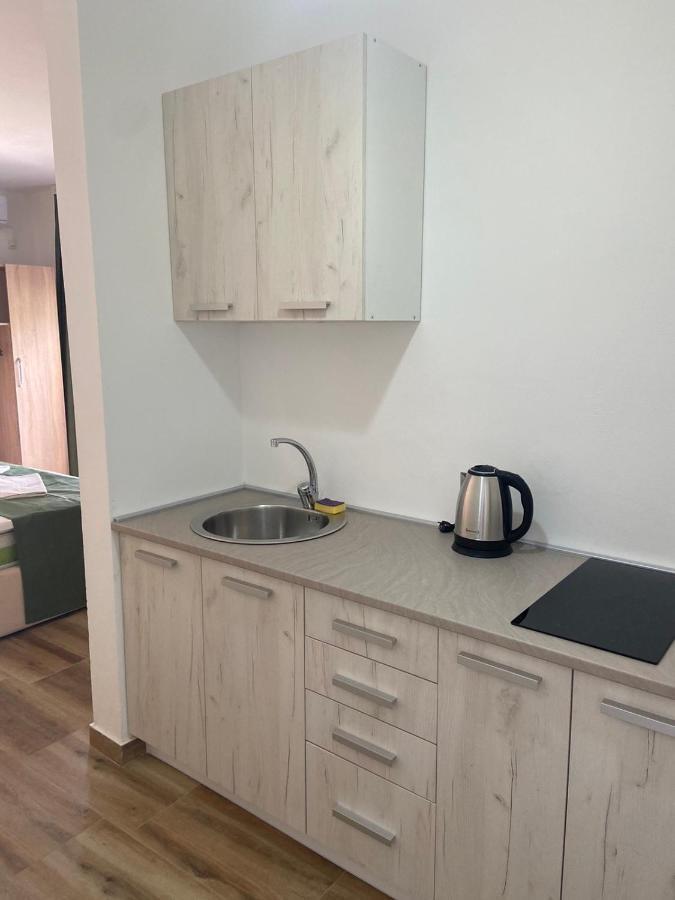 Xhan Apartments Ulcinj Esterno foto