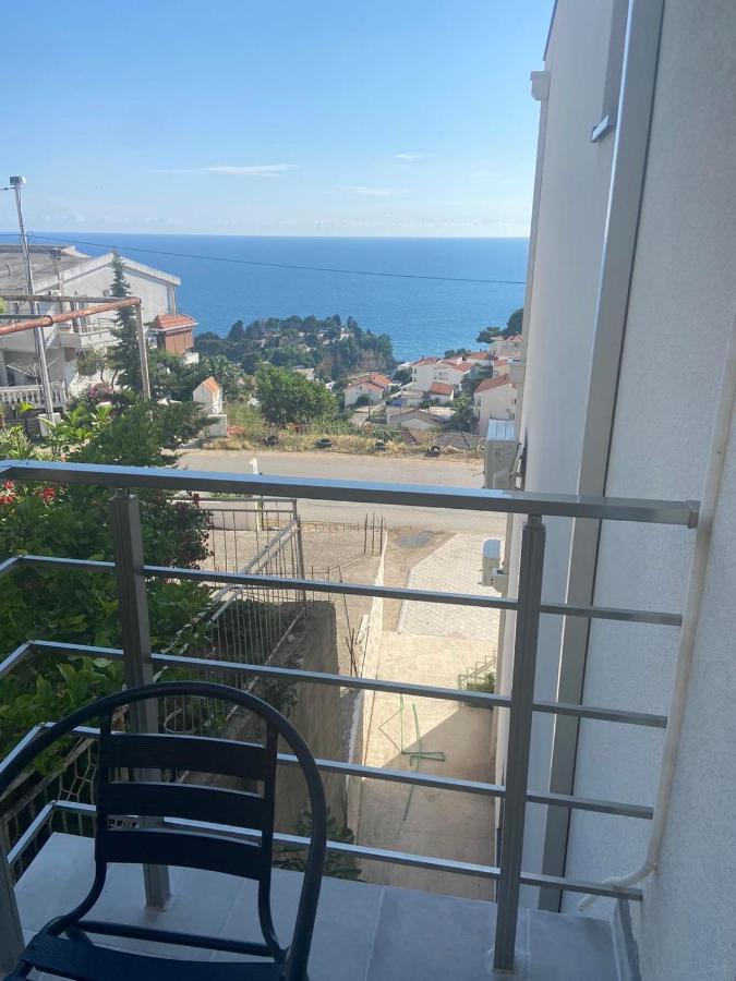 Xhan Apartments Ulcinj Esterno foto